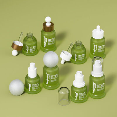 Butelka serum z olejkiem esencjonalnym z nadrukiem hot stamping, oferująca stylowe opakowanie kosmetyczne i atrakcyjność dla produktów do pielęgnacji skóry