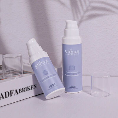 Pojemnik plastikowy z bezprzewodową pompą i śrubkową czapką do pakowania tonera do serum kosmetycznego i drukowania logo na zamówienie