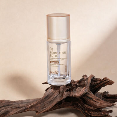 Szklane opakowania kosmetyków Liquid Foundation Bottles zaprojektowane w celu zwiększenia atrakcyjności na półce i użyteczności płynnych produktów do makijażu