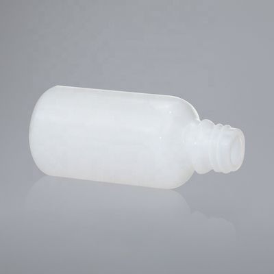 Wysokiej jakości kosmetyczna biała porcelanowa butelka z zakraplaczem 30 ml szklana butelka z zakraplaczem