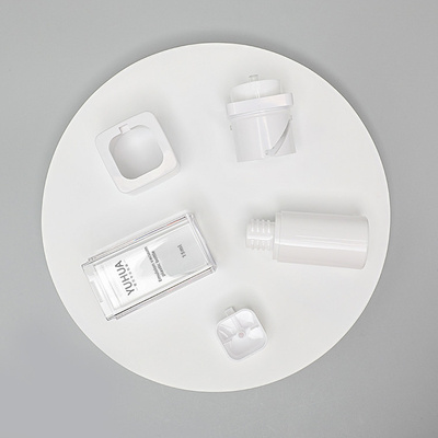 Plastikowa okrągła butelka z podwójną ścianką przezroczysta 15 ml 30 ml 50 ml z pompką