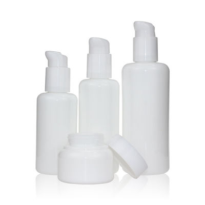 Niestandardowa pusta 100ml 120ml 200ml Opalowa szklana butelka Biała porcelana Okrągły kształt